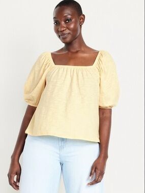 Sweet puff sleeve Spring/Summer Top NWT